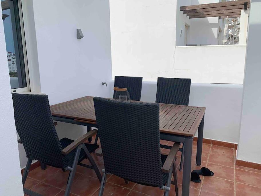 Penthouse Seaview And Golf Valle Romano Эстепона Экстерьер фото