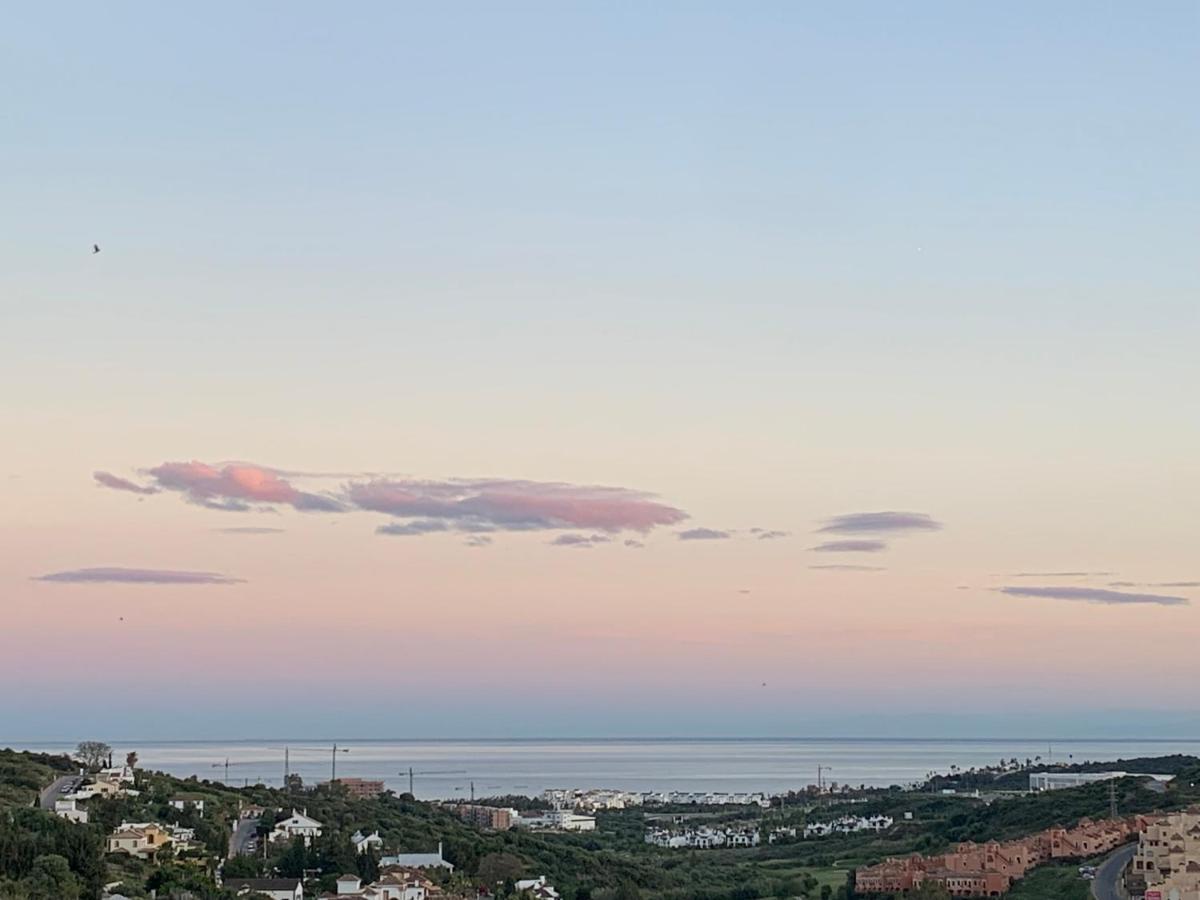 Penthouse Seaview And Golf Valle Romano Эстепона Экстерьер фото